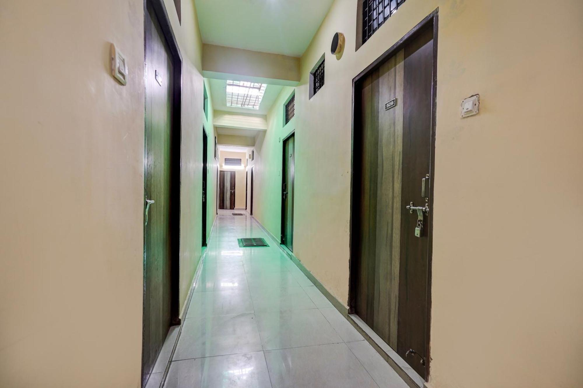 Hotel O Shyam Utsav Mirzapur Экстерьер фото